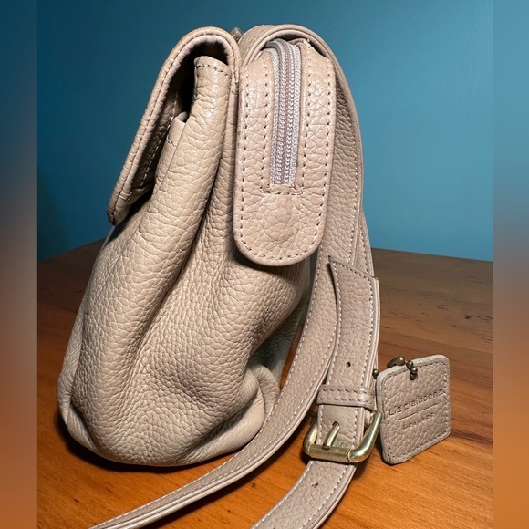 Liz Claiborne Bone Leather Bag - Picture 9 of 16